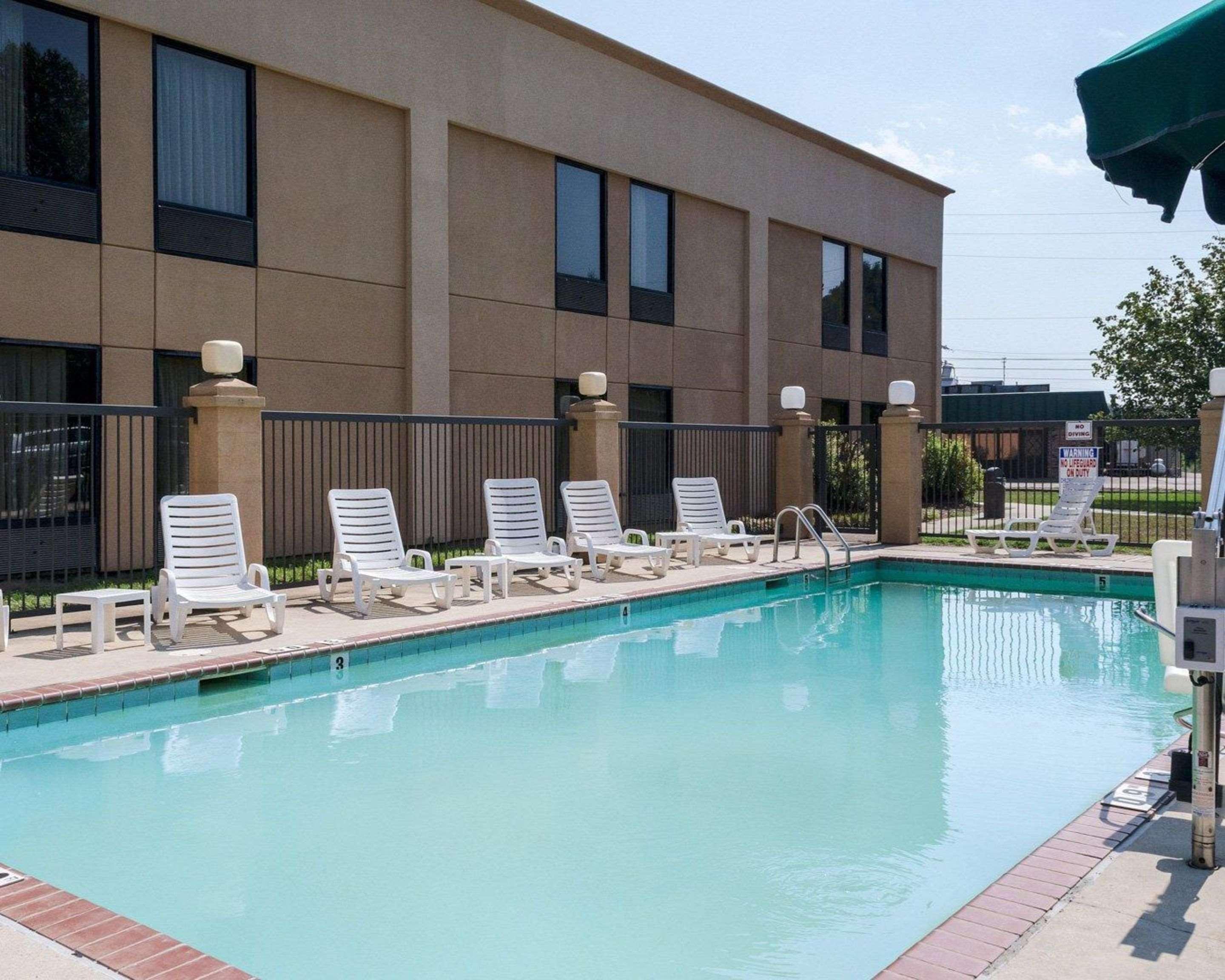 Quality Inn
